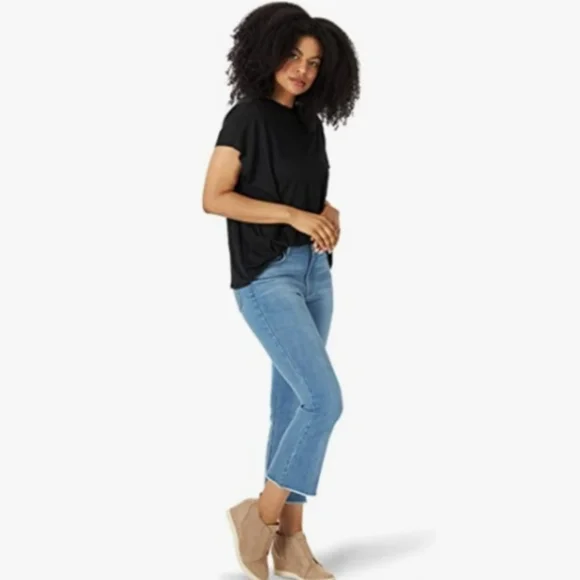 Wrangler High Rise Kick Flare Denim Jean Size 6 28 Light Wash NEW NWT - Picture 3 of 15